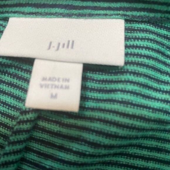 J. Jill Green Green,Black jacket w/front pockets, size Medium - Picture 3 of 3